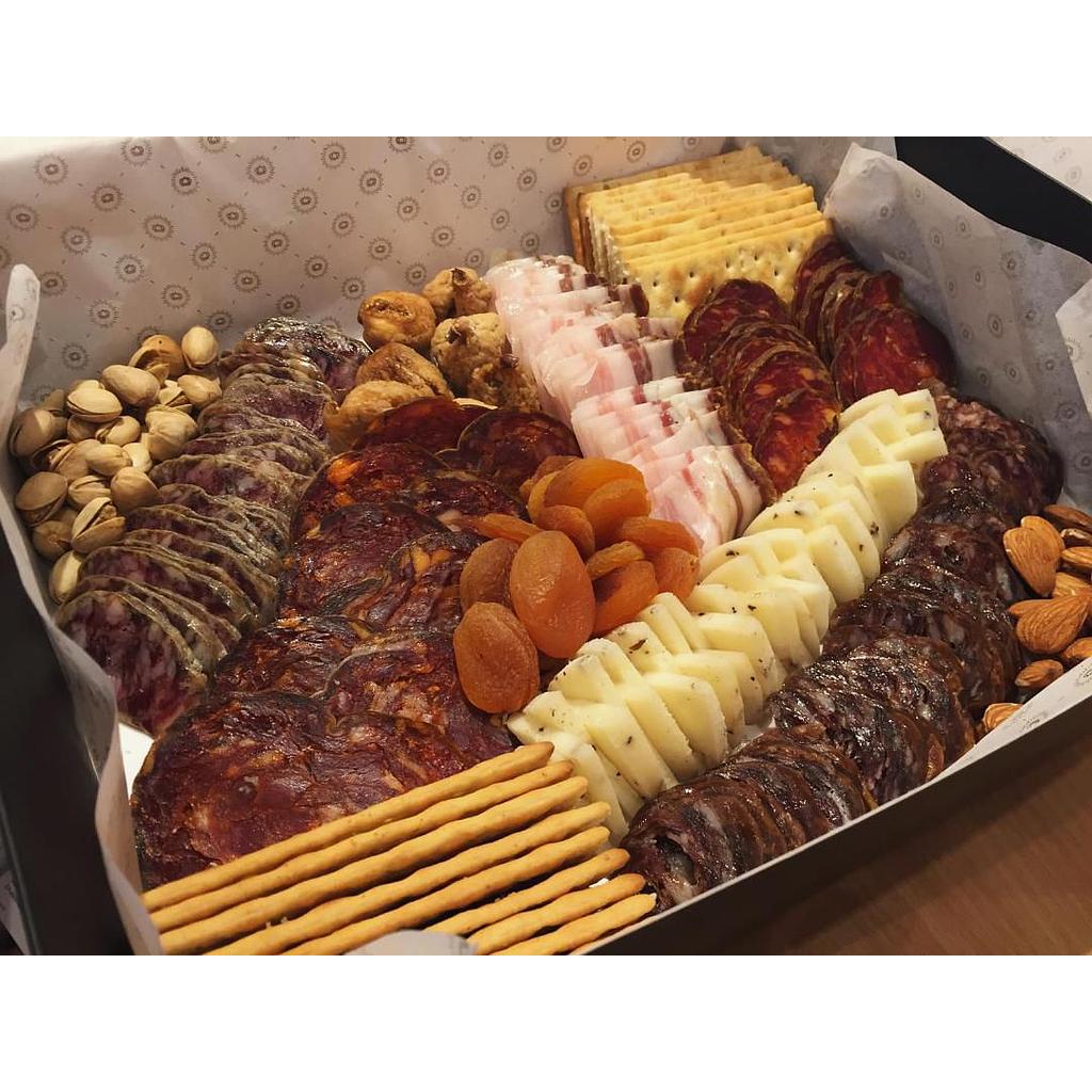 Charcuterie Box S